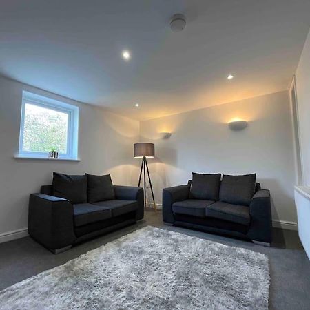 אבריסטוויט Modern 2 Bedroom Flat In Town Centre מראה חיצוני תמונה