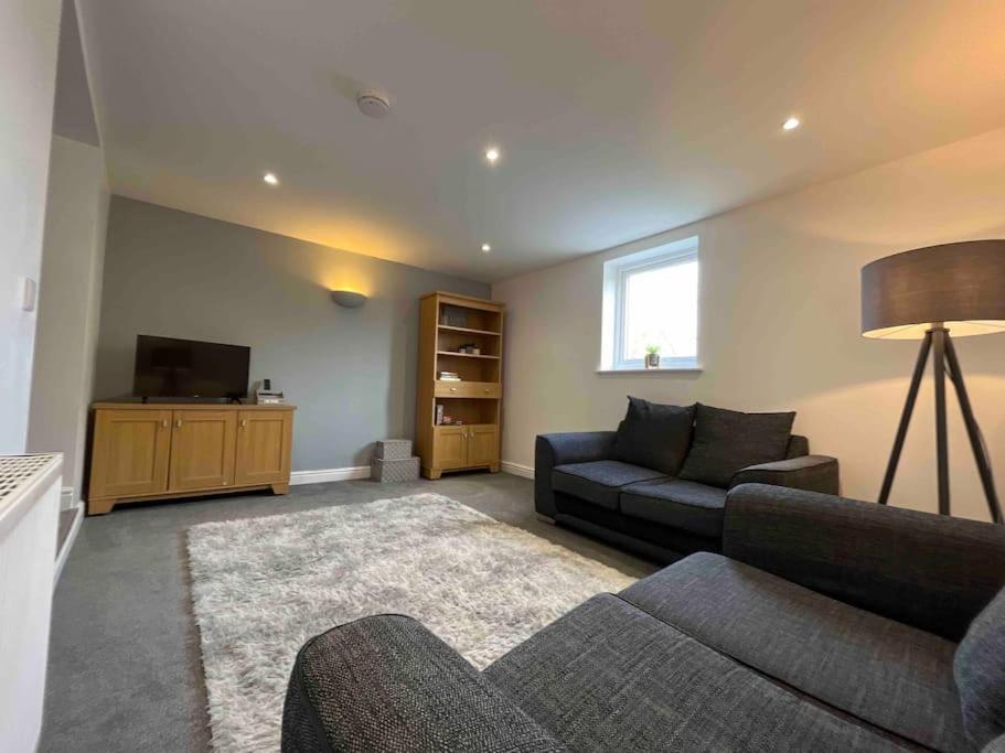 אבריסטוויט Modern 2 Bedroom Flat In Town Centre מראה חיצוני תמונה